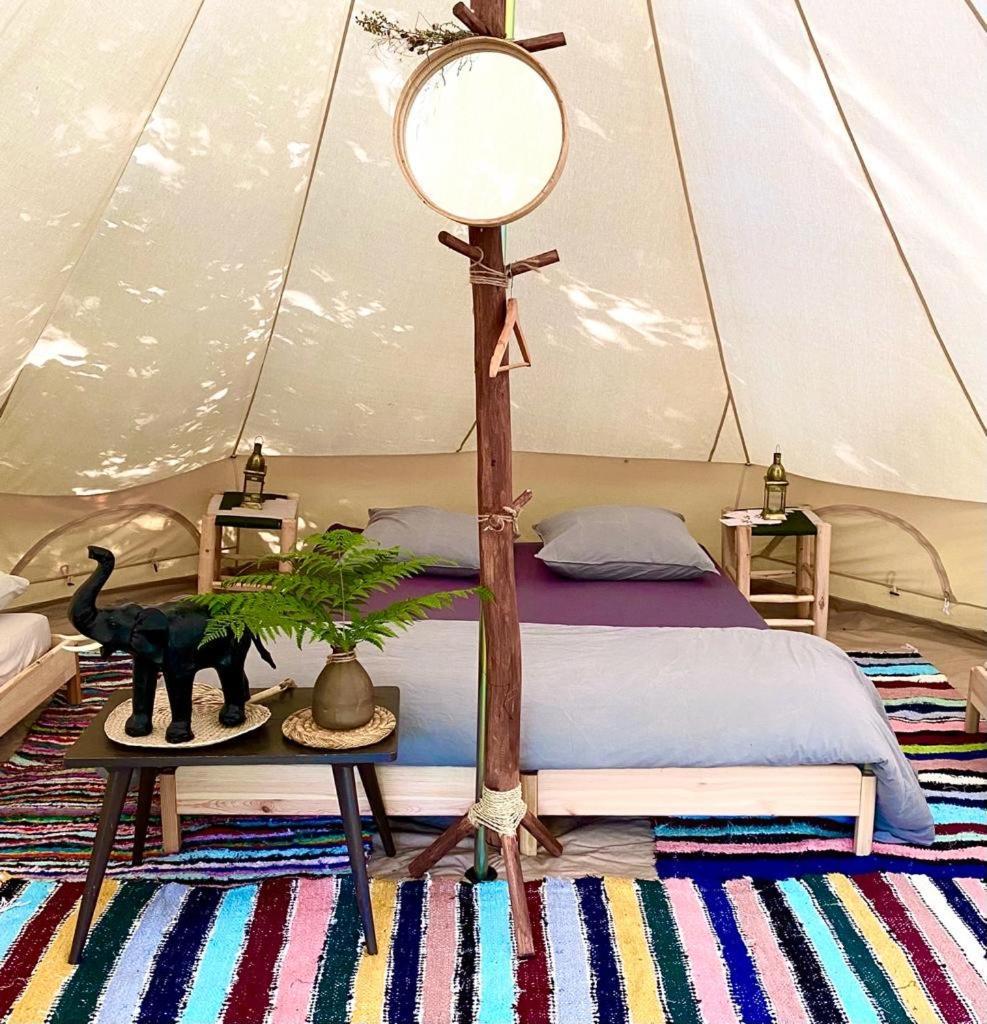 Le Travers Ajoux - Camping Gite Evenement Exteriör bild