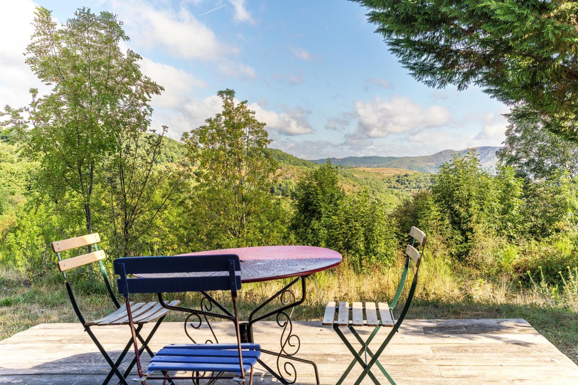 Le Travers Ajoux - Camping Gite Evenement Exteriör bild